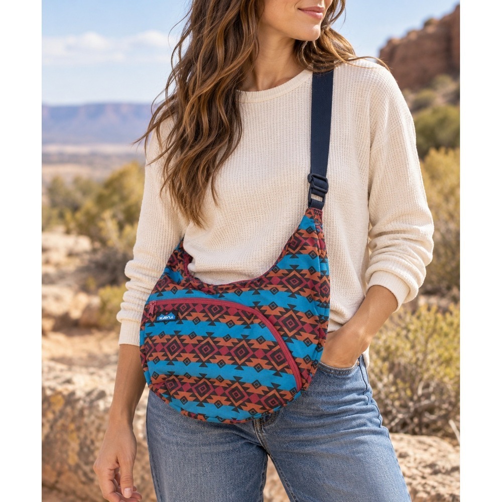 KAVU Singapore Satchel Southwest Geometric Crossbody Bag Retired Festival Travel